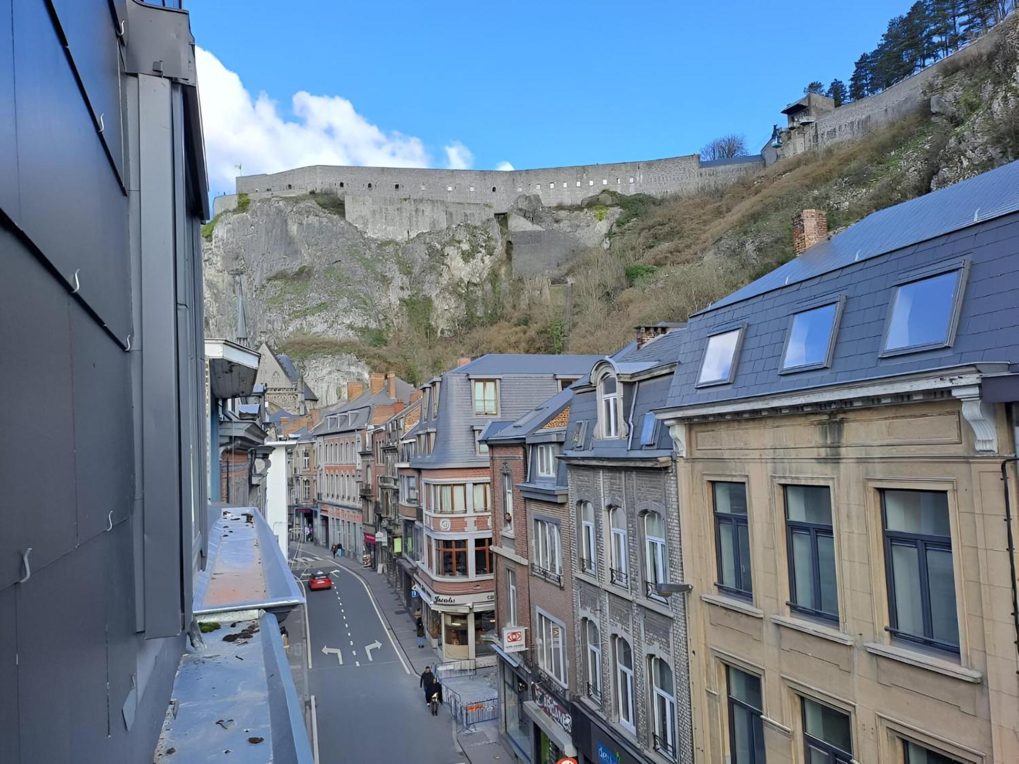 O Reflets - Citabelle For 3 - Studio 2 Beds View "Citadelle" Dinant Exteriör bild